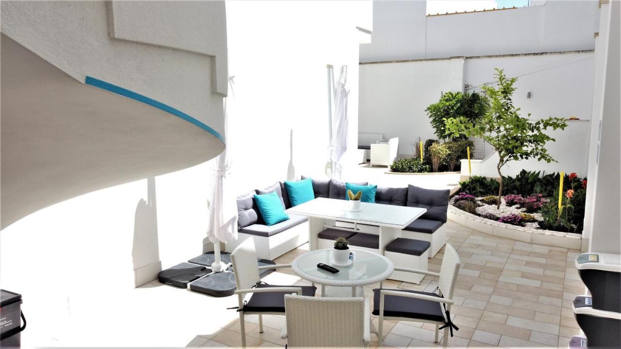 Kalinifta Rooms Apartment トッレ・ラピッロ エクステリア 写真