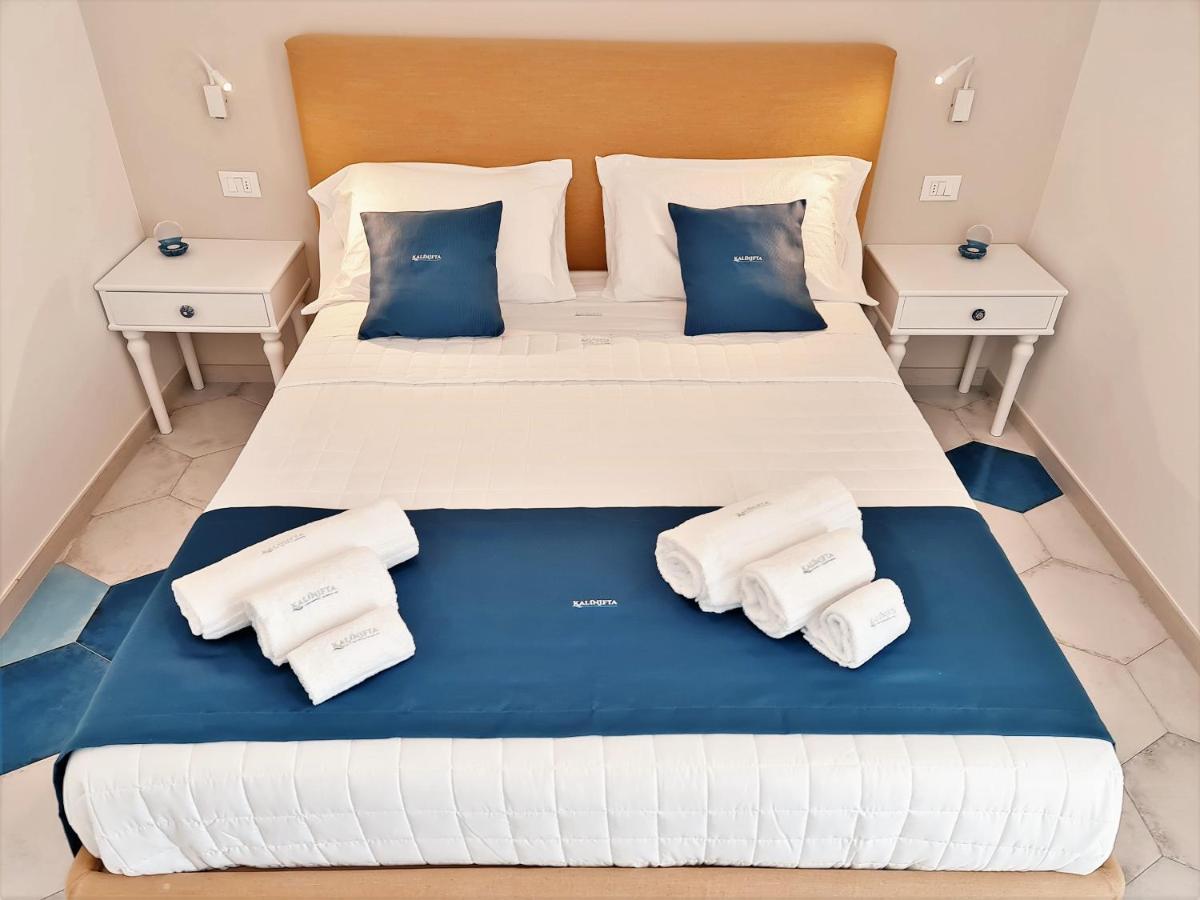 Kalinifta Rooms Apartment トッレ・ラピッロ エクステリア 写真