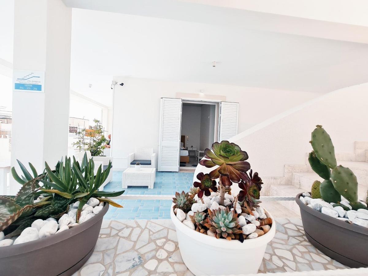 Kalinifta Rooms Apartment トッレ・ラピッロ エクステリア 写真