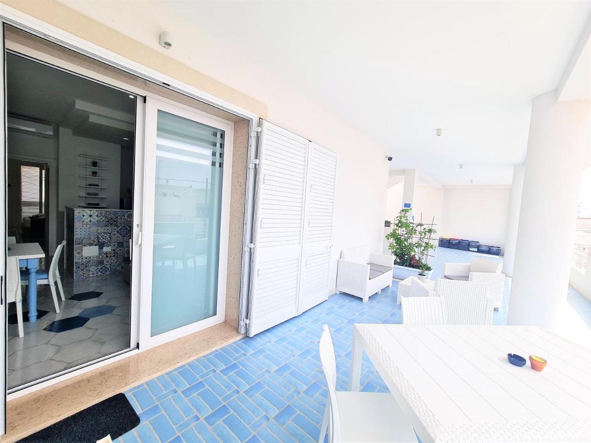 Kalinifta Rooms Apartment トッレ・ラピッロ エクステリア 写真