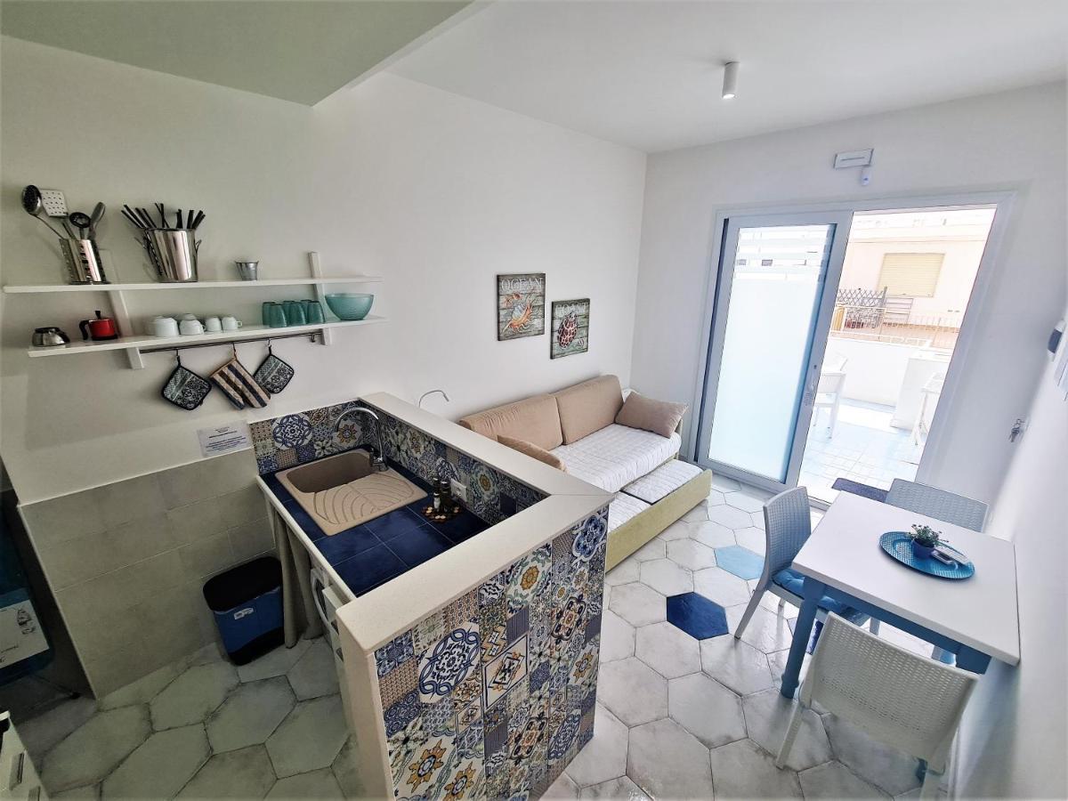 Kalinifta Rooms Apartment トッレ・ラピッロ エクステリア 写真