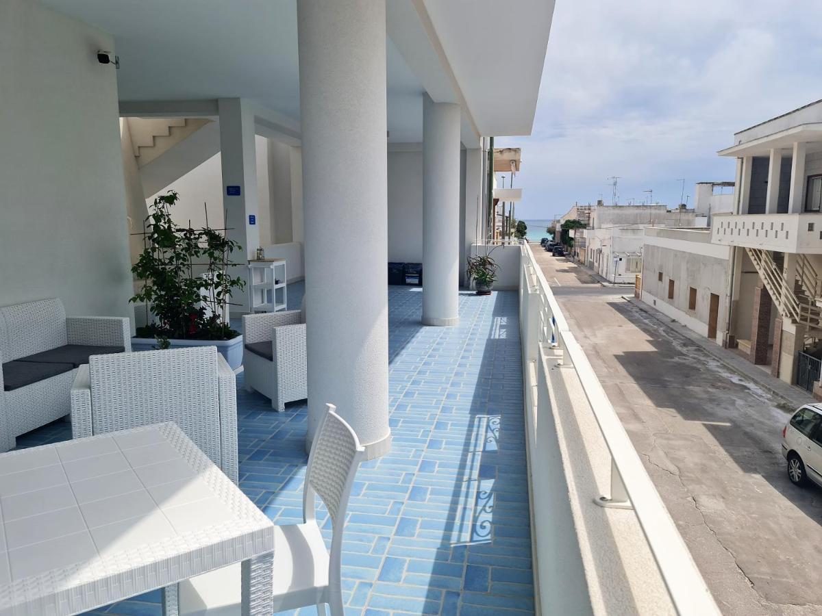 Kalinifta Rooms Apartment トッレ・ラピッロ エクステリア 写真